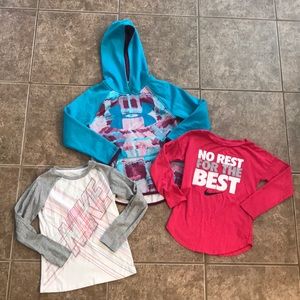 Under Armour and Nike clothes lot (Size 6)